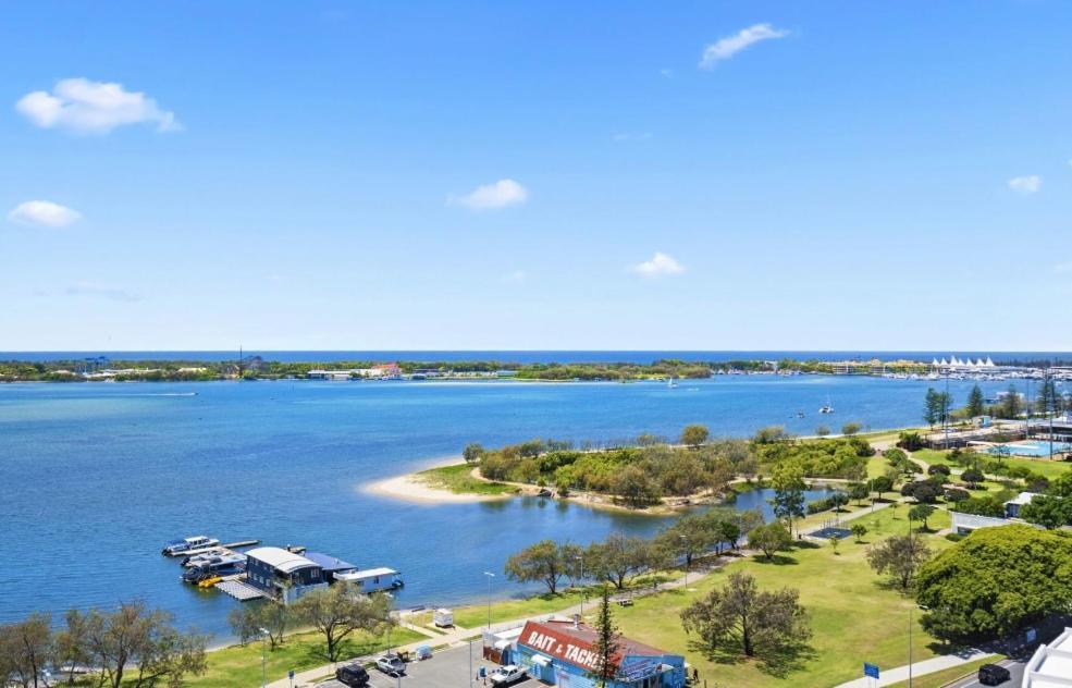 גולד קוסט Harbour Side Resort מראה חיצוני תמונה