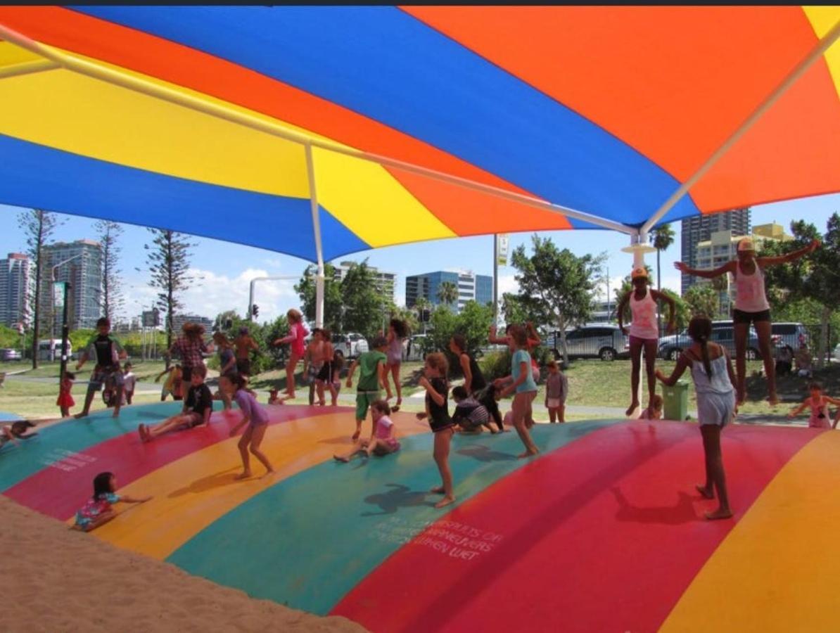 גולד קוסט Harbour Side Resort מראה חיצוני תמונה