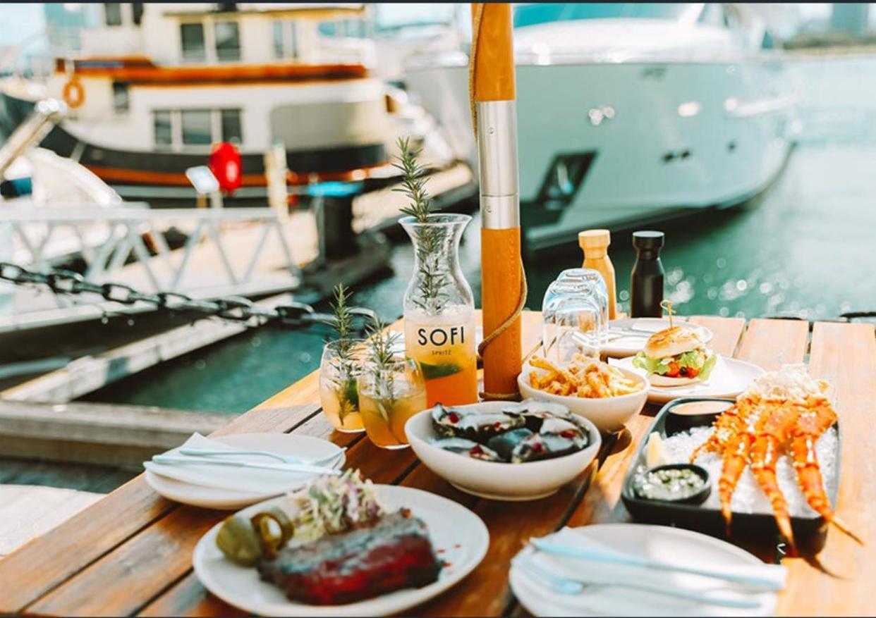 גולד קוסט Harbour Side Resort מראה חיצוני תמונה