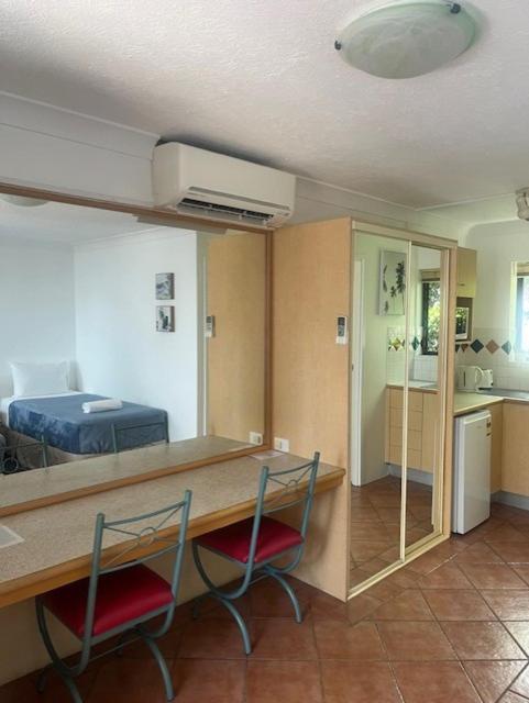 גולד קוסט Harbour Side Resort מראה חיצוני תמונה