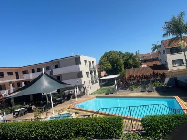 גולד קוסט Harbour Side Resort מראה חיצוני תמונה